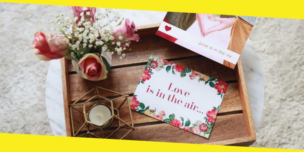 What to Say in a Valentine’s Day Flower Card Message?